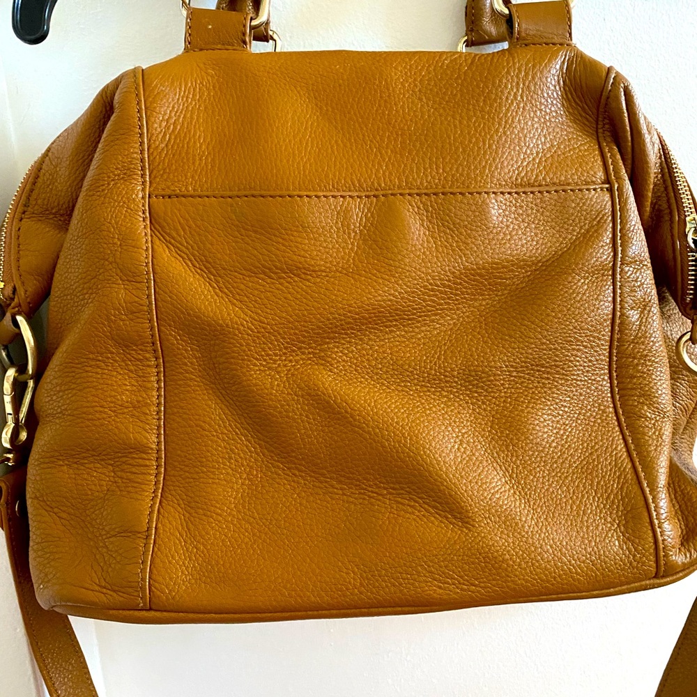 Vince Camuto